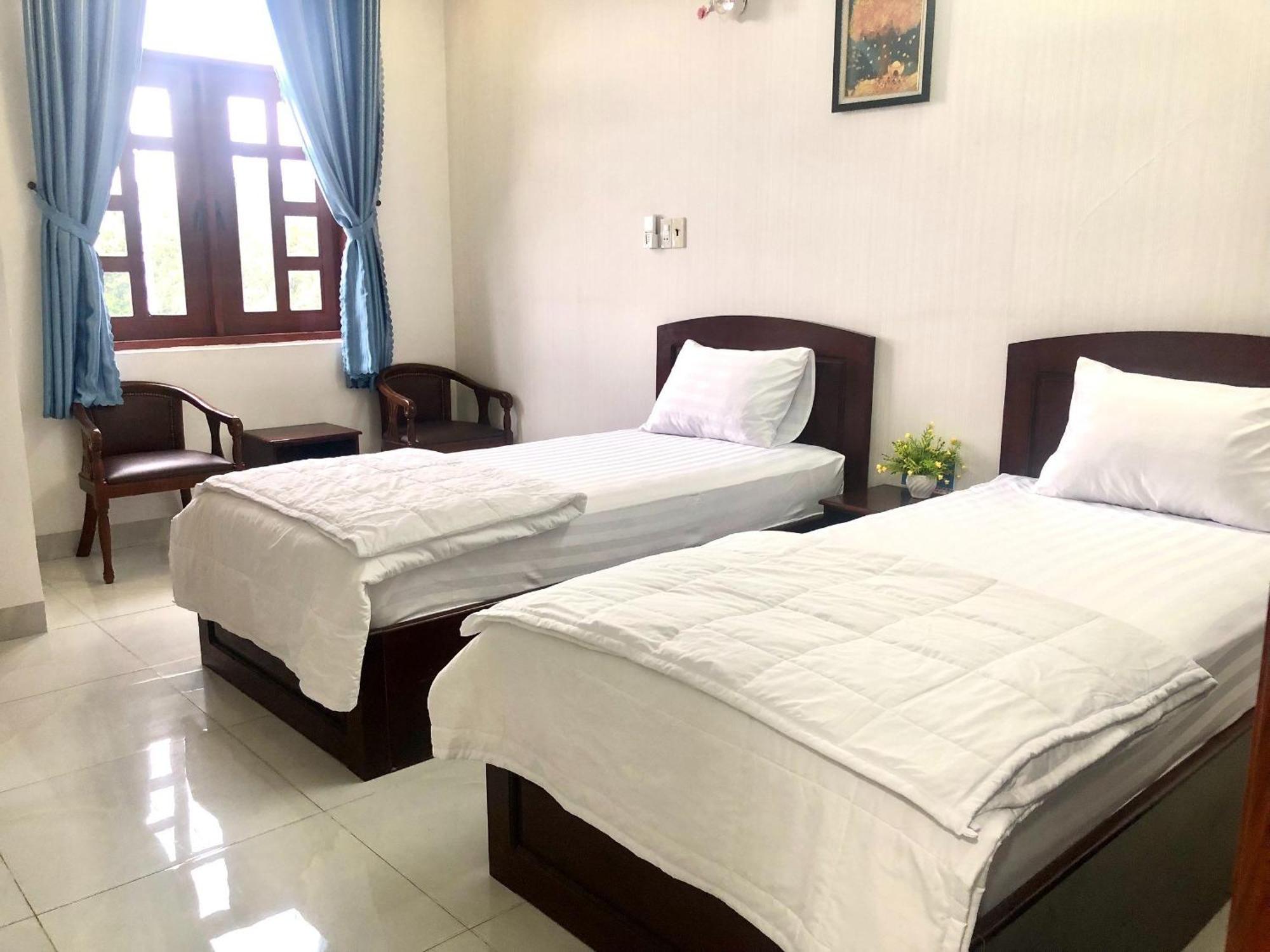 Green Ville Hotel Dong Nai Dau Giay Buitenkant foto